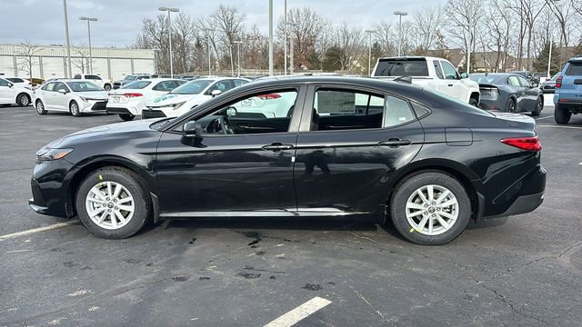 New 2026 Toyota Camry LE w/ Convenience Package image 4