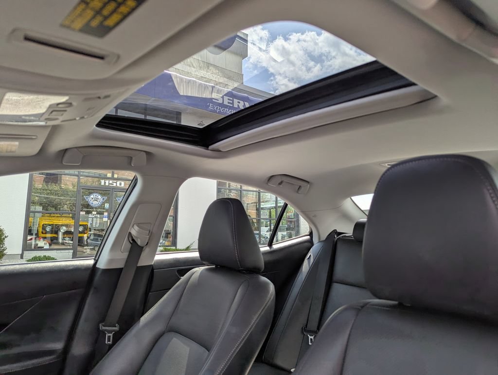 Used 2016 Lexus IS 300 AWD w/ Premium Package image 28