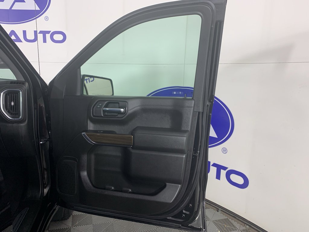 Used 2022 Chevrolet Silverado 1500 LT image 38