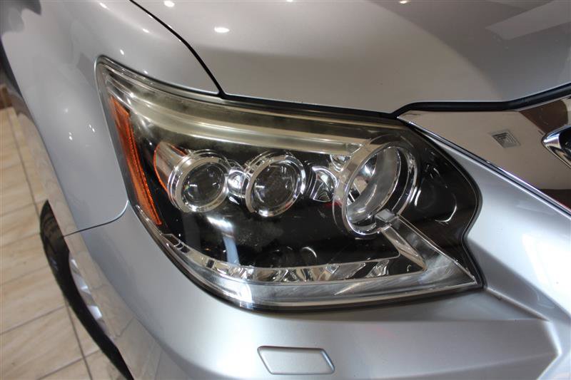 Used 2015 Lexus GX 460 w/ Premium Package AWD/4WD image 9