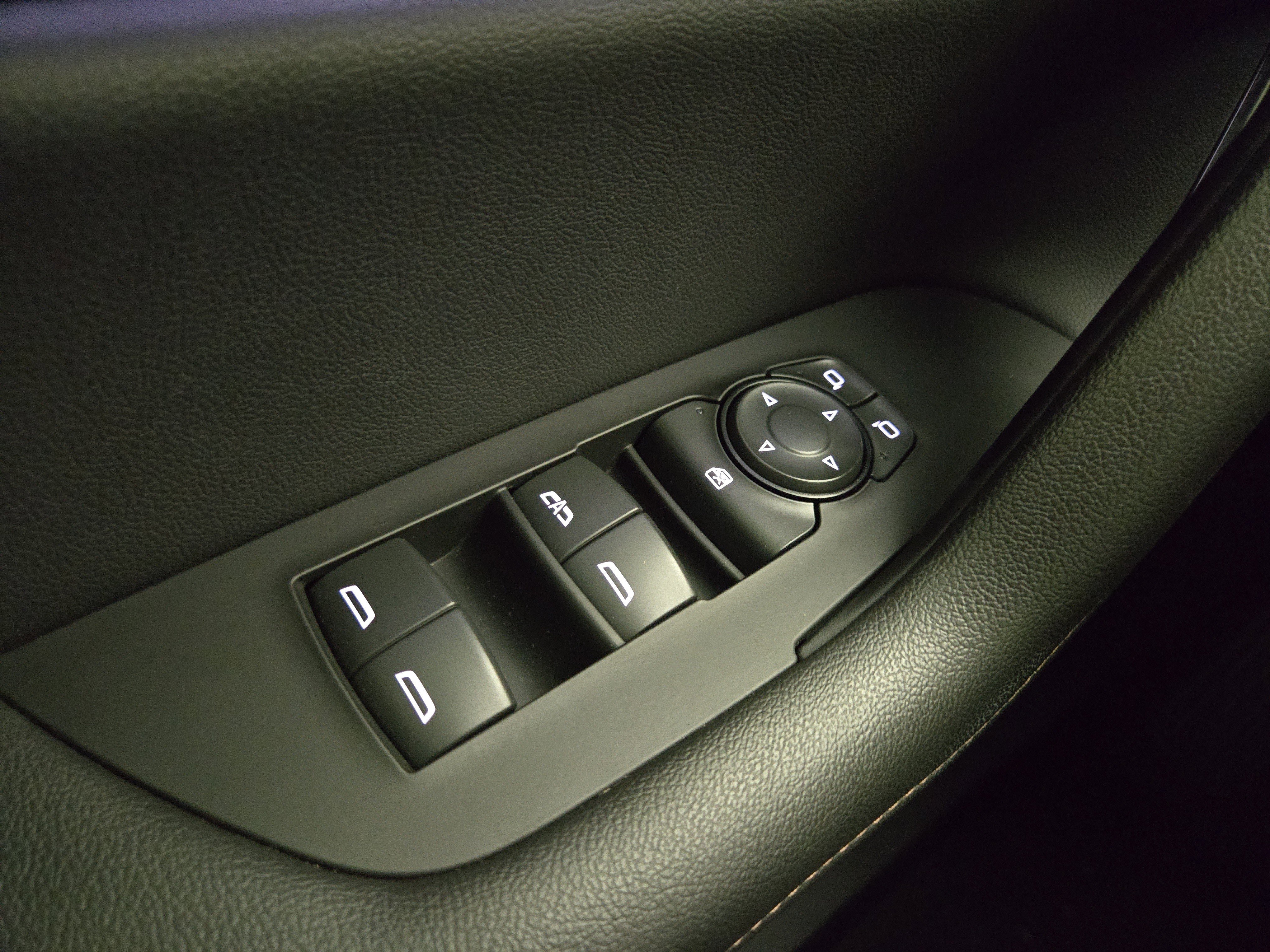 Certified 2024 Chevrolet Blazer Premier w/ Enhanced Convenience Package image 32