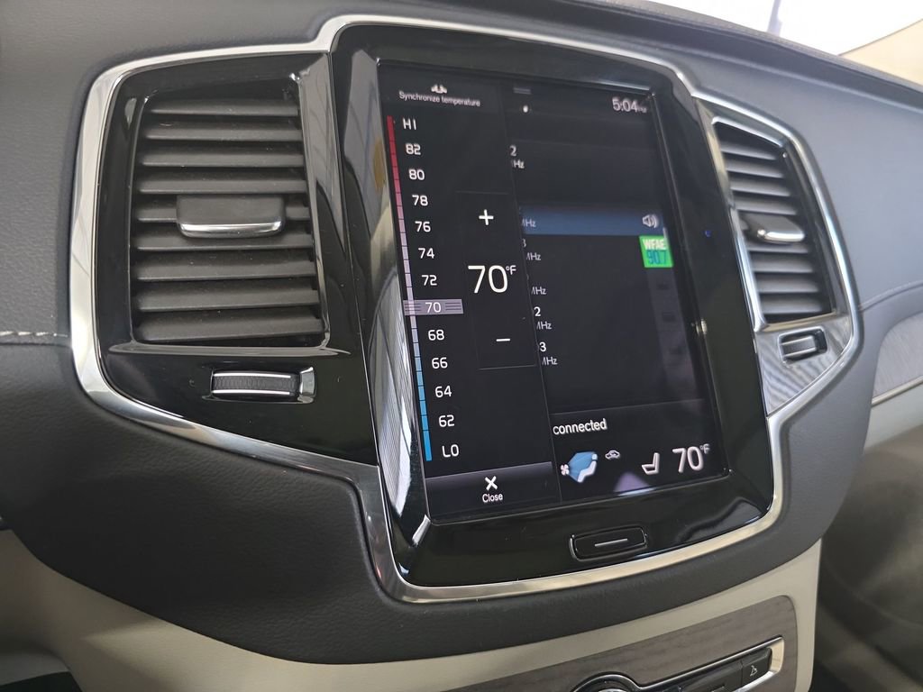 Used 2022 Volvo XC90 T6 Inscription w/ Advanced Package image 34