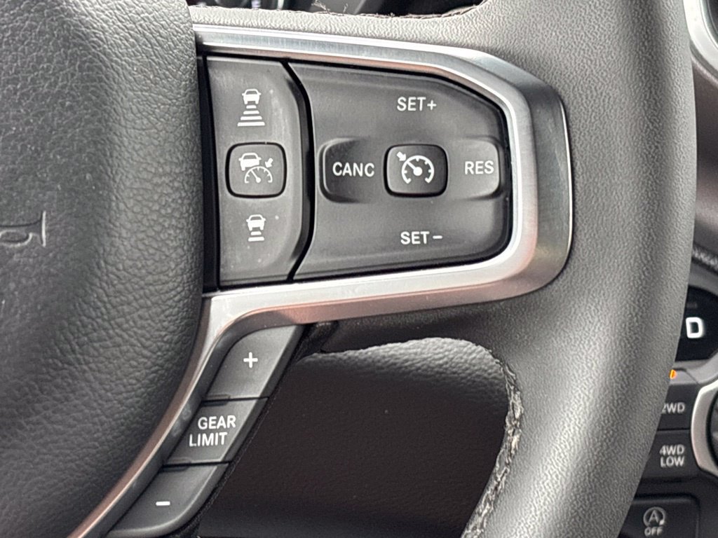 Used 2025 RAM 1500 Big Horn AWD/4WD image 25