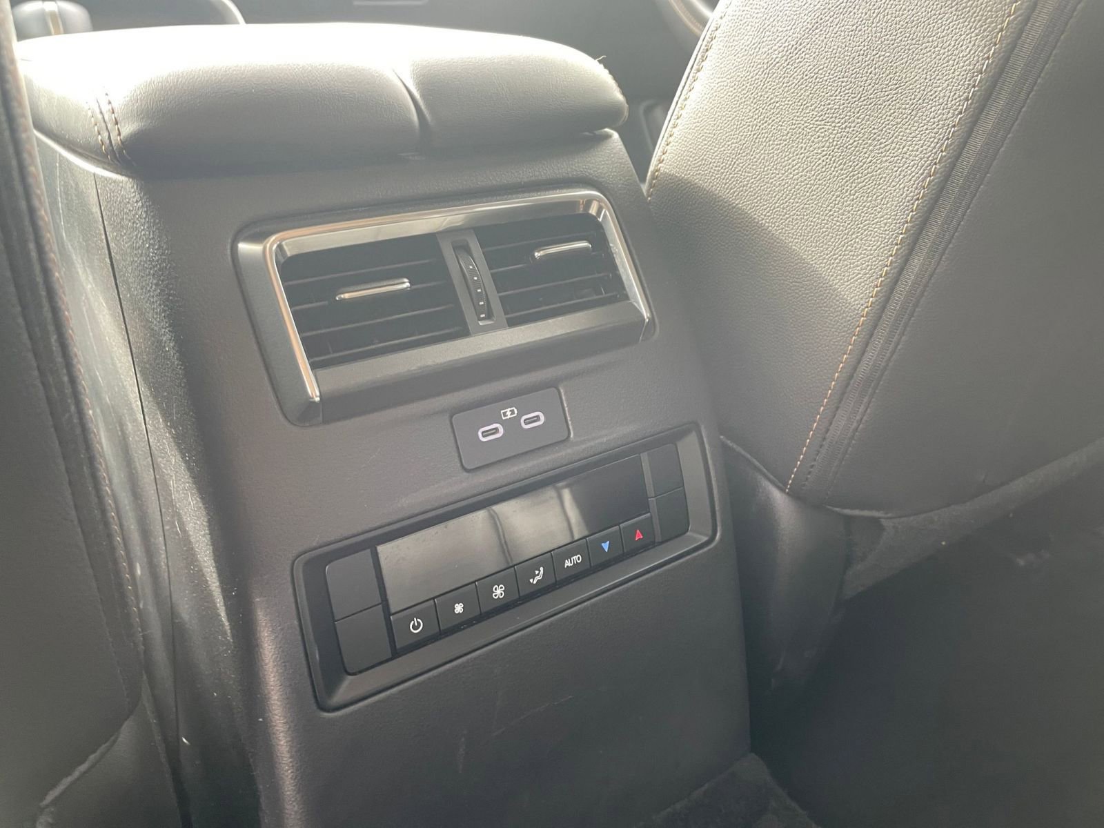 Used 2025 MAZDA CX-90 3.3 Turbo w/ Preferred Package image 24