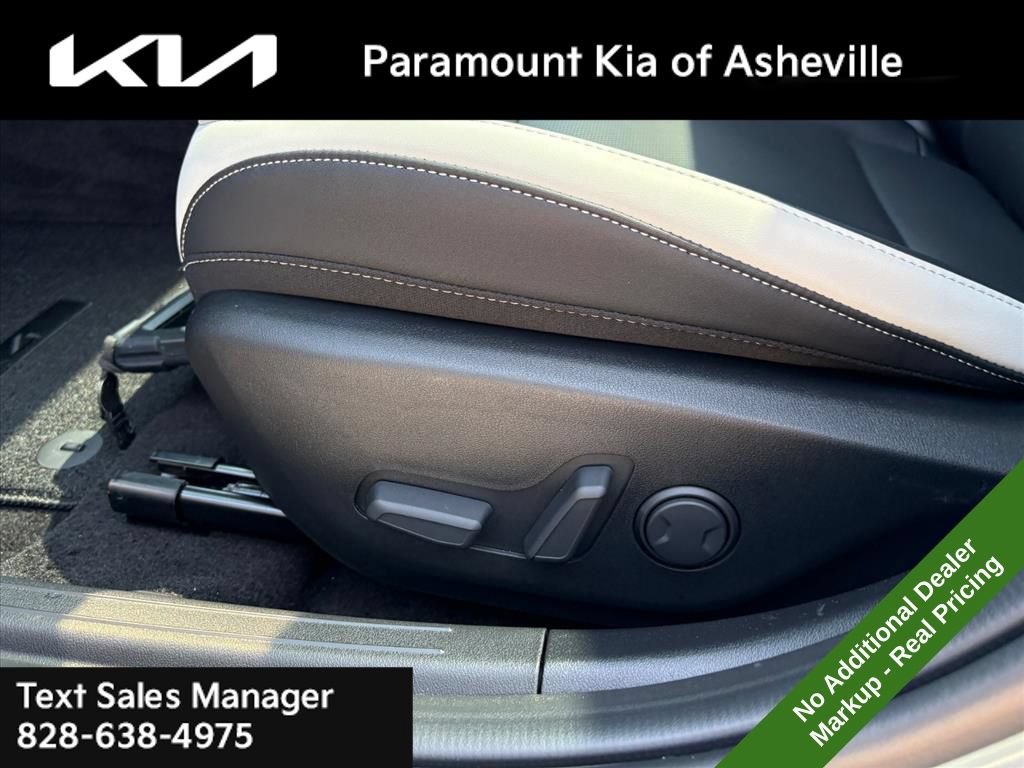 New 2026 Kia K4 GT-Line w/ GT-Line Premium Package FWD image 20