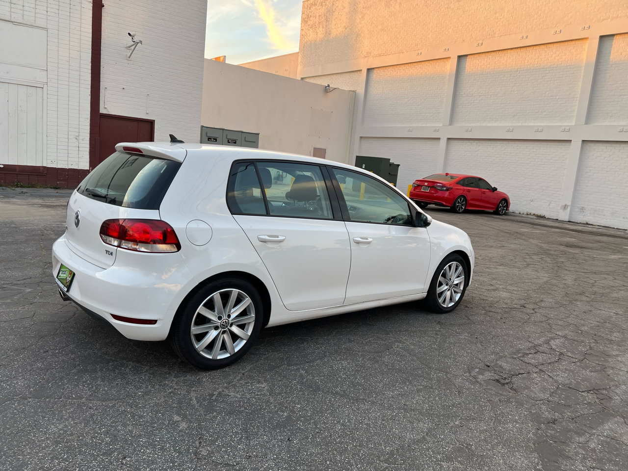 Used 2011 Volkswagen Golf TDI image 5
