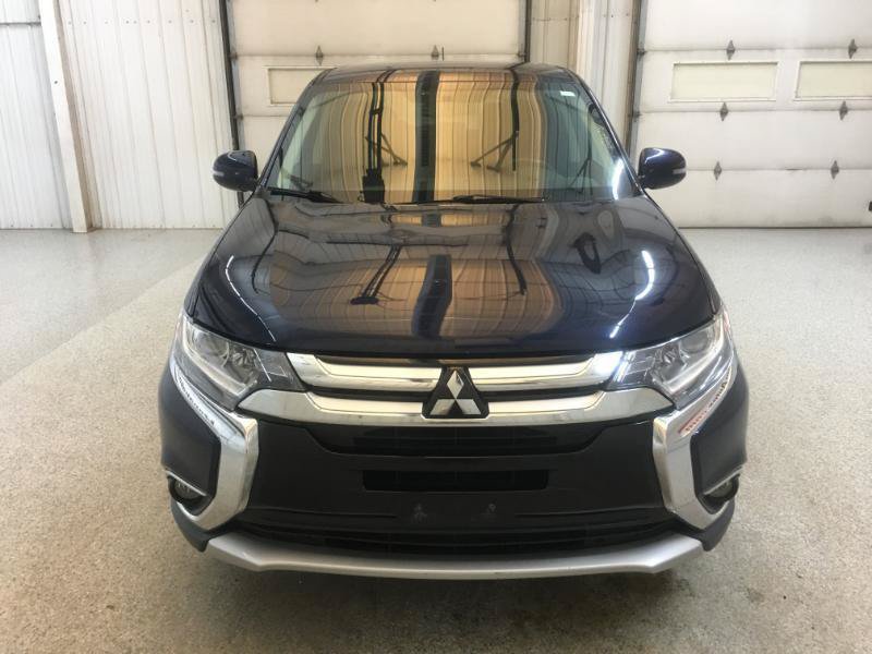 Used 2016 Mitsubishi Outlander SE AWD/4WD image 7