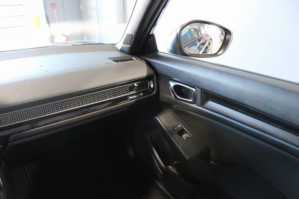 Used 2023 Honda Civic Sport image 26