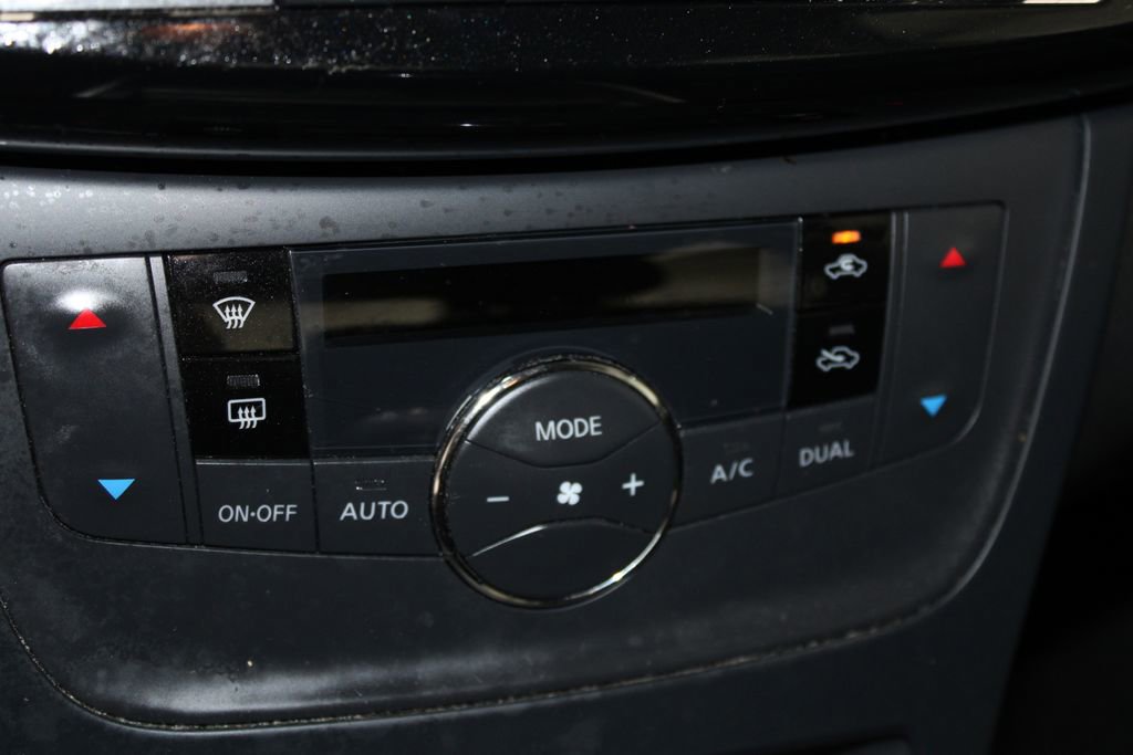 Used 2018 Nissan Sentra SV image 25