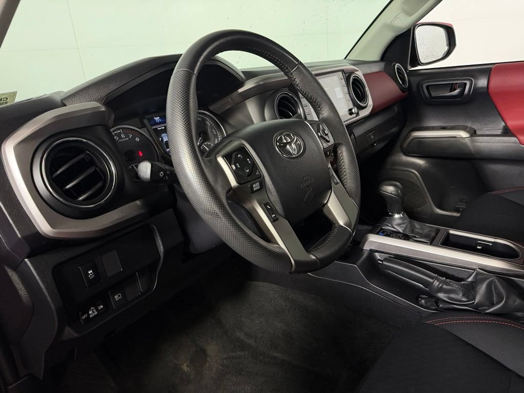 Used 2023 Toyota Tacoma SR5 AWD/4WD image 20