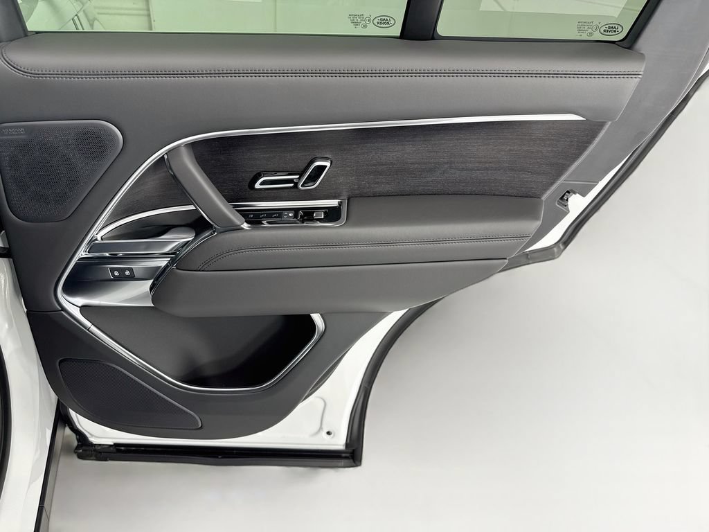 New 2026 Land Rover Range Rover SE AWD/4WD image 25