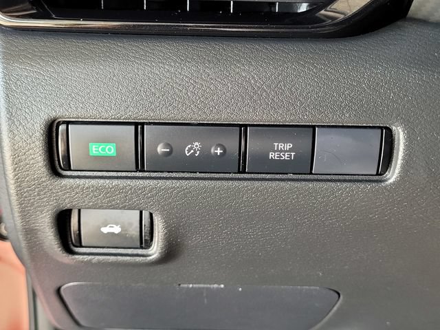 Used 2023 Nissan Sentra SV w/ All-Weather Package FWD image 13