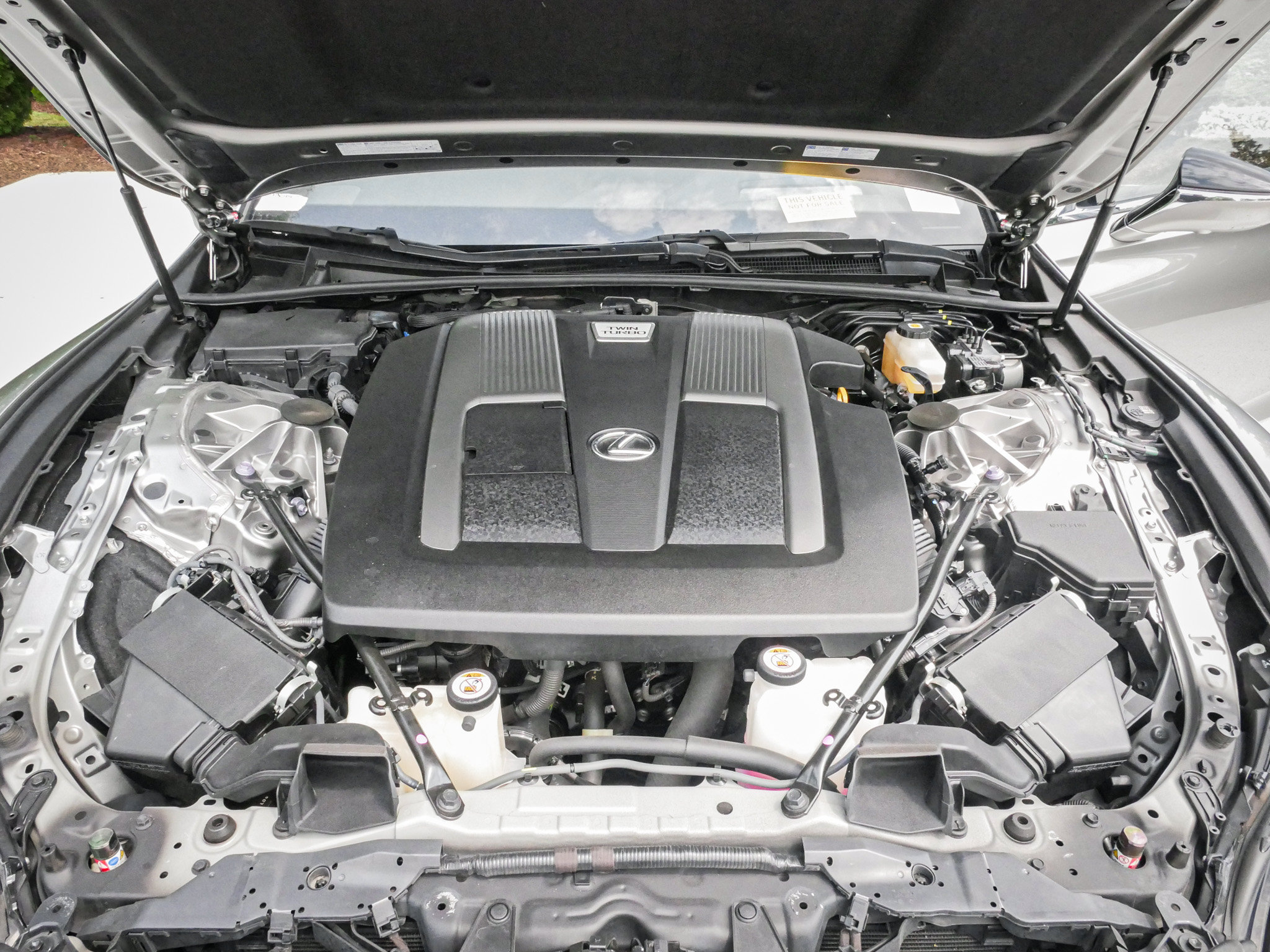 Used 2021 Lexus LS 500 w/ Interior Upgrade Package RWD image 34