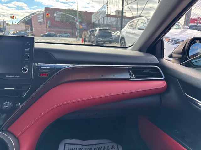 Used 2021 Toyota Camry XSE FWD image 15