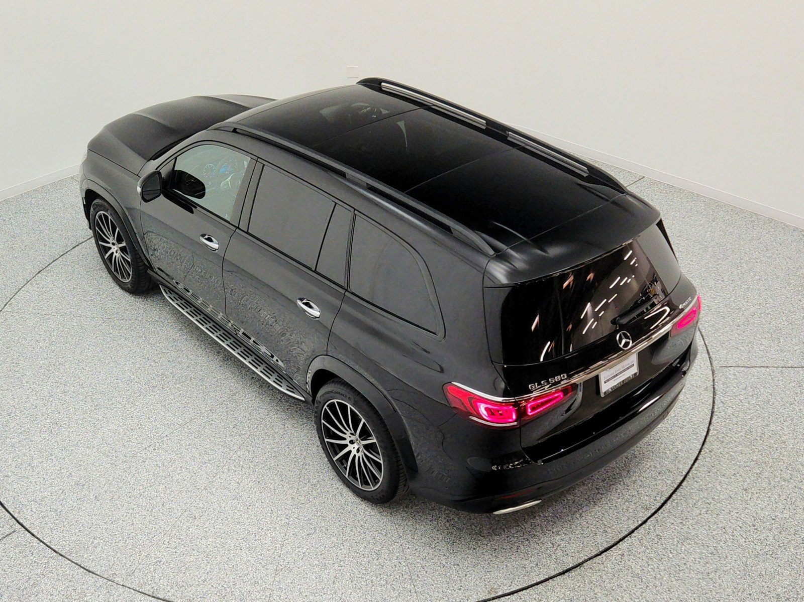 Certified 2023 Mercedes-Benz GLS 580 4MATIC image 29