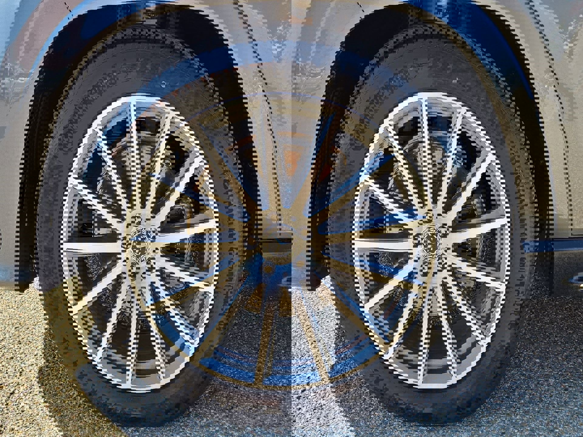New 2025 Mercedes-Benz GLS 580 4MATIC image 11