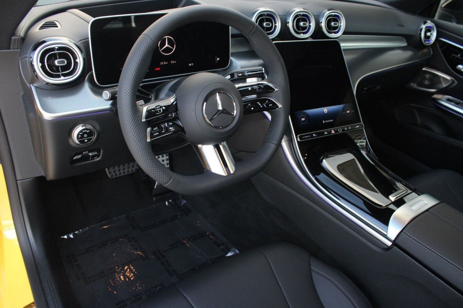 New 2026 Mercedes-Benz CLE 300 4MATIC Coupe image 4