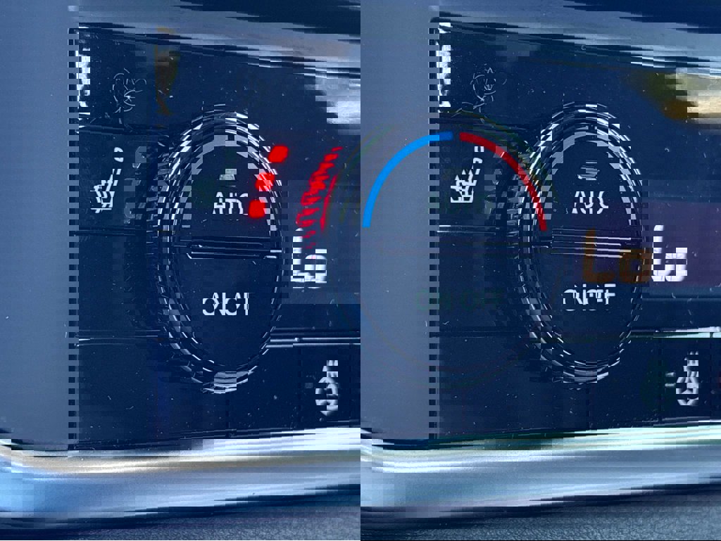 New 2026 Nissan Rogue SV image 8