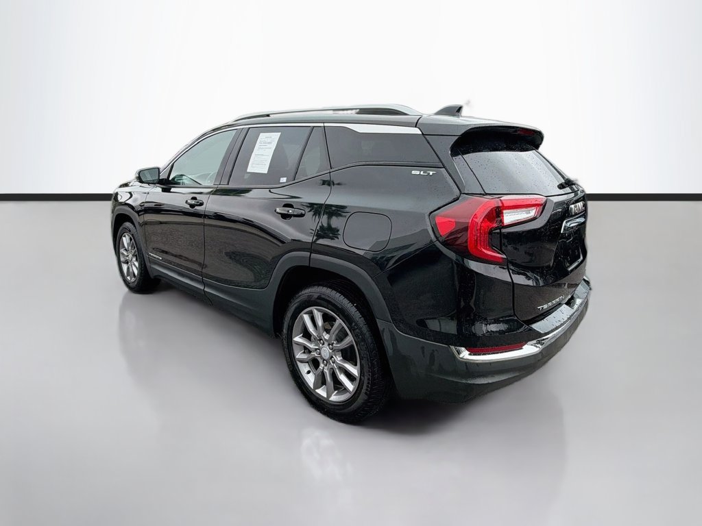 Used 2023 GMC Terrain SLT AWD/4WD image 7