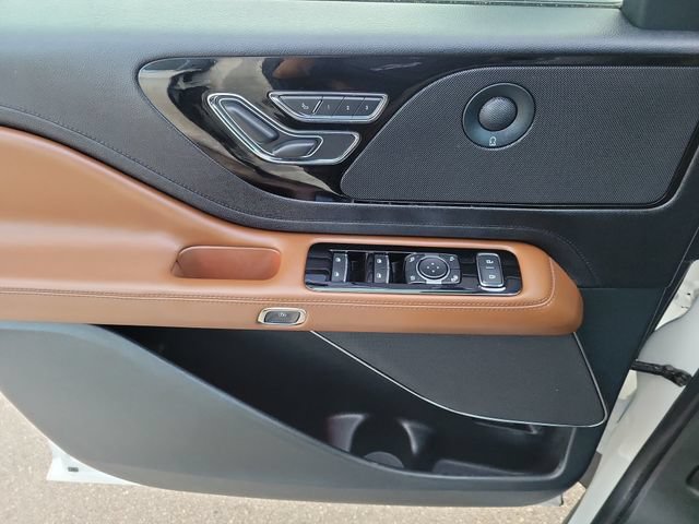 Certified 2023 Lincoln Aviator Reserve w/ Elements Package Plus RWD image 14