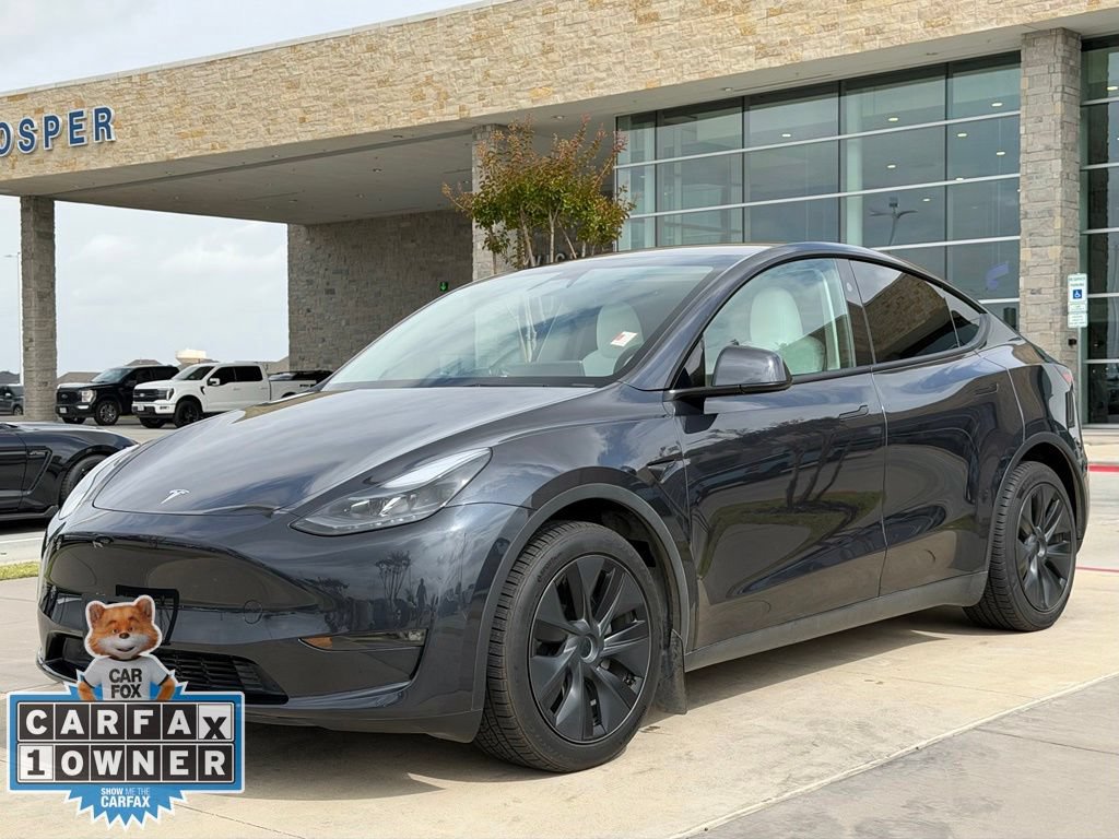 Used 2024 Tesla Model Y Long Range AWD/4WD image 8