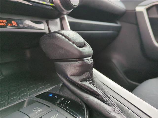 Used 2020 Toyota RAV4 XLE image 13