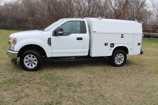 Used 2022 Ford F250 XL w/ STX Appearance Package AWD/4WD image 3