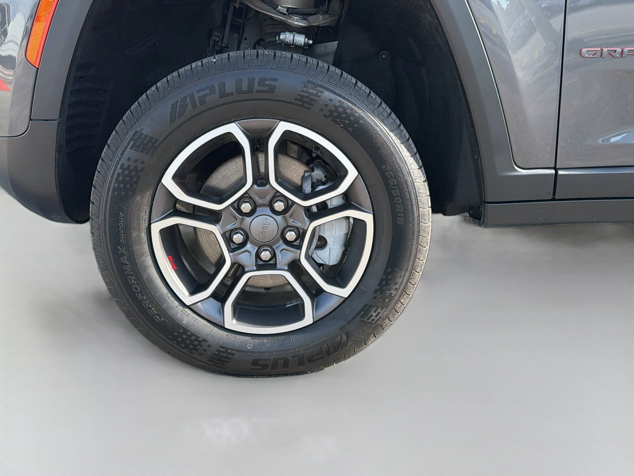 Used 2022 Jeep Grand Cherokee Trailhawk AWD/4WD image 43