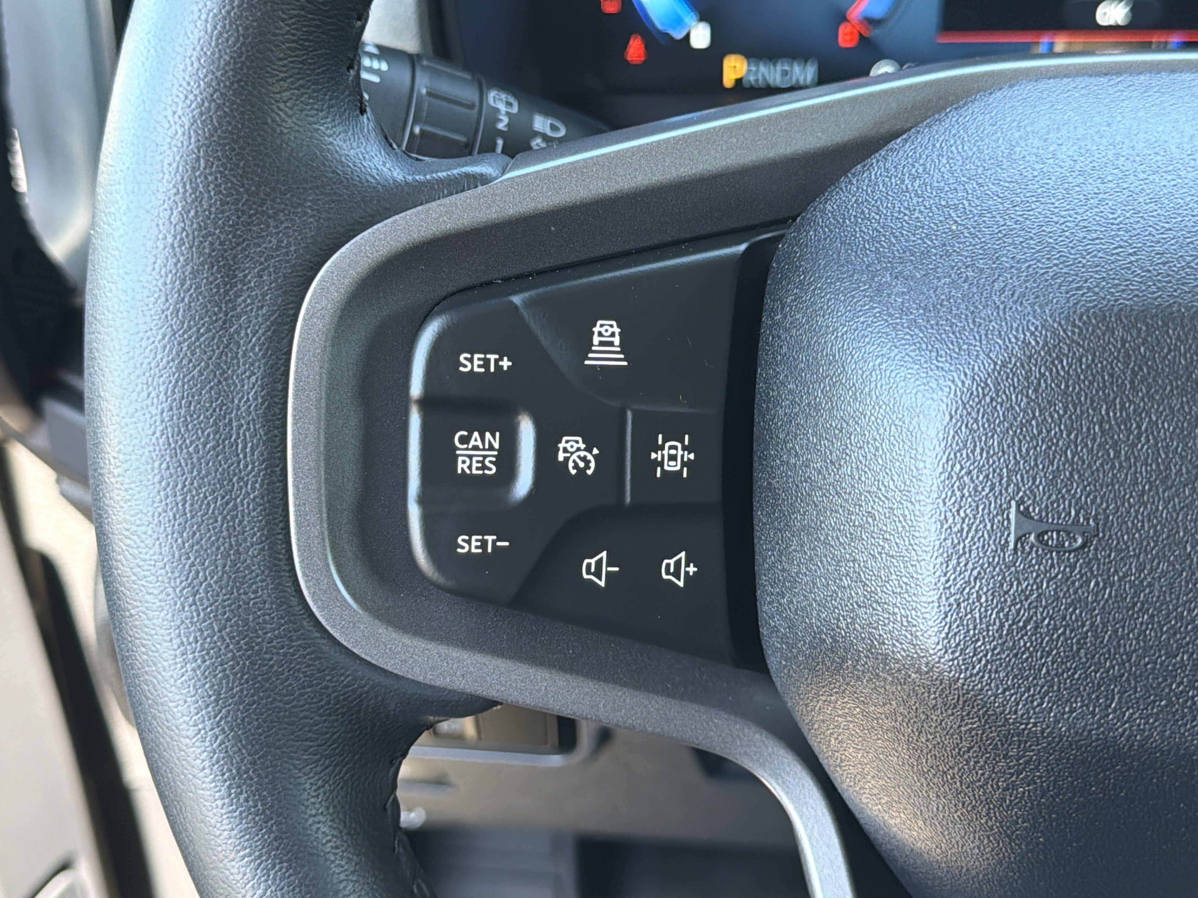 Used 2025 Ford Bronco Badlands AWD/4WD image 29