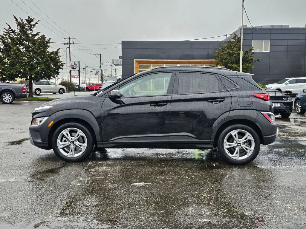 Used 2023 Hyundai Kona SEL w/ Convenience Package image 4