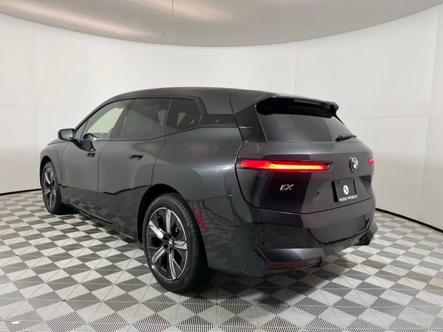 New 2026 BMW iX xDrive60 w/ Premium Package image 5