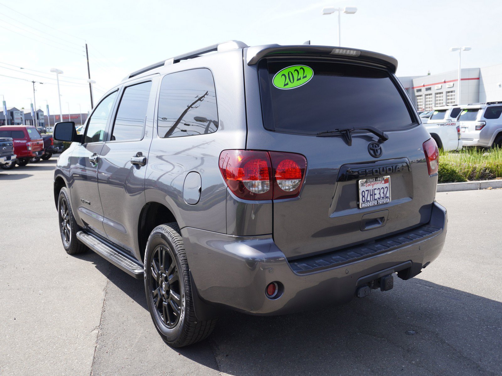 Used 2022 Toyota Sequoia TRD Sport AWD/4WD image 9