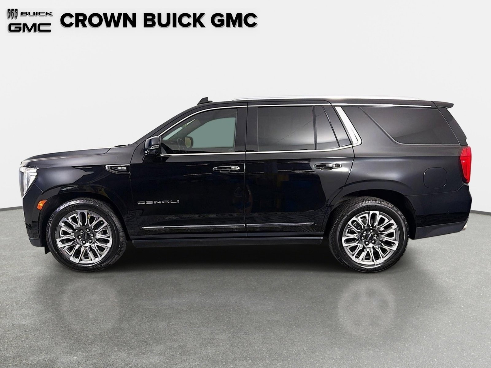 Certified 2023 GMC Yukon Denali Ultimate AWD/4WD image 8