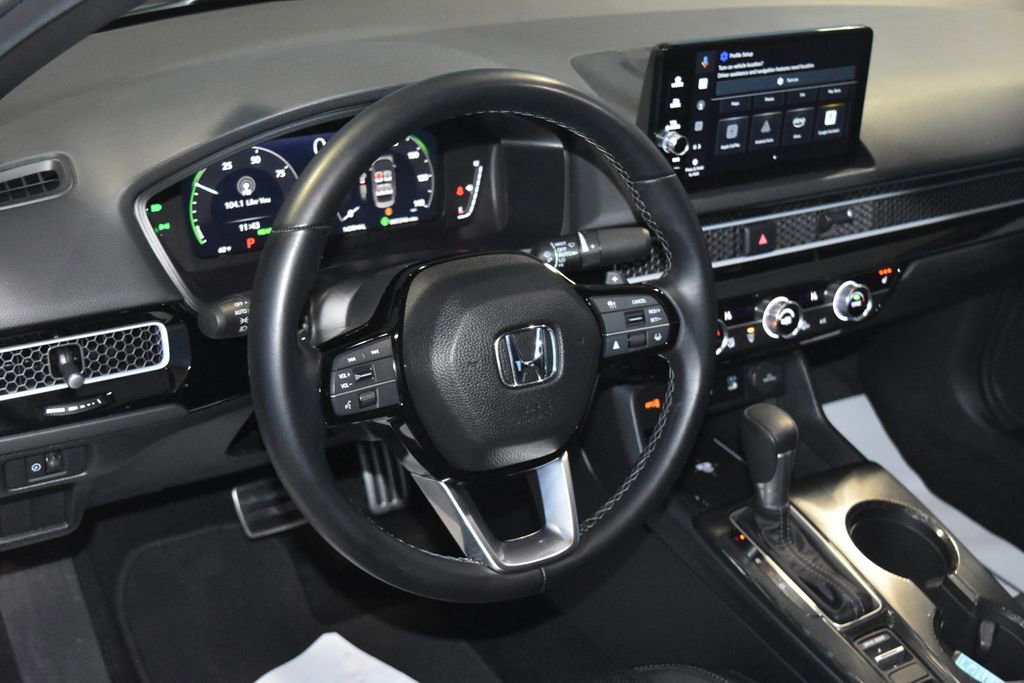Used 2025 Honda Civic Sport Touring image 2
