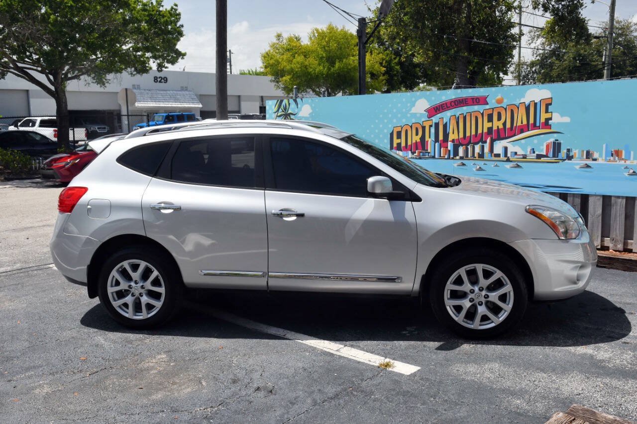 Used 2013 Nissan Rogue SL FWD image 37