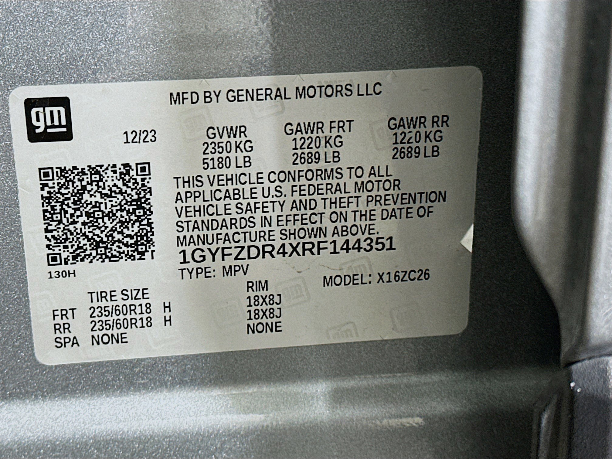 Used 2024 Cadillac XT4 Premium Luxury image 12