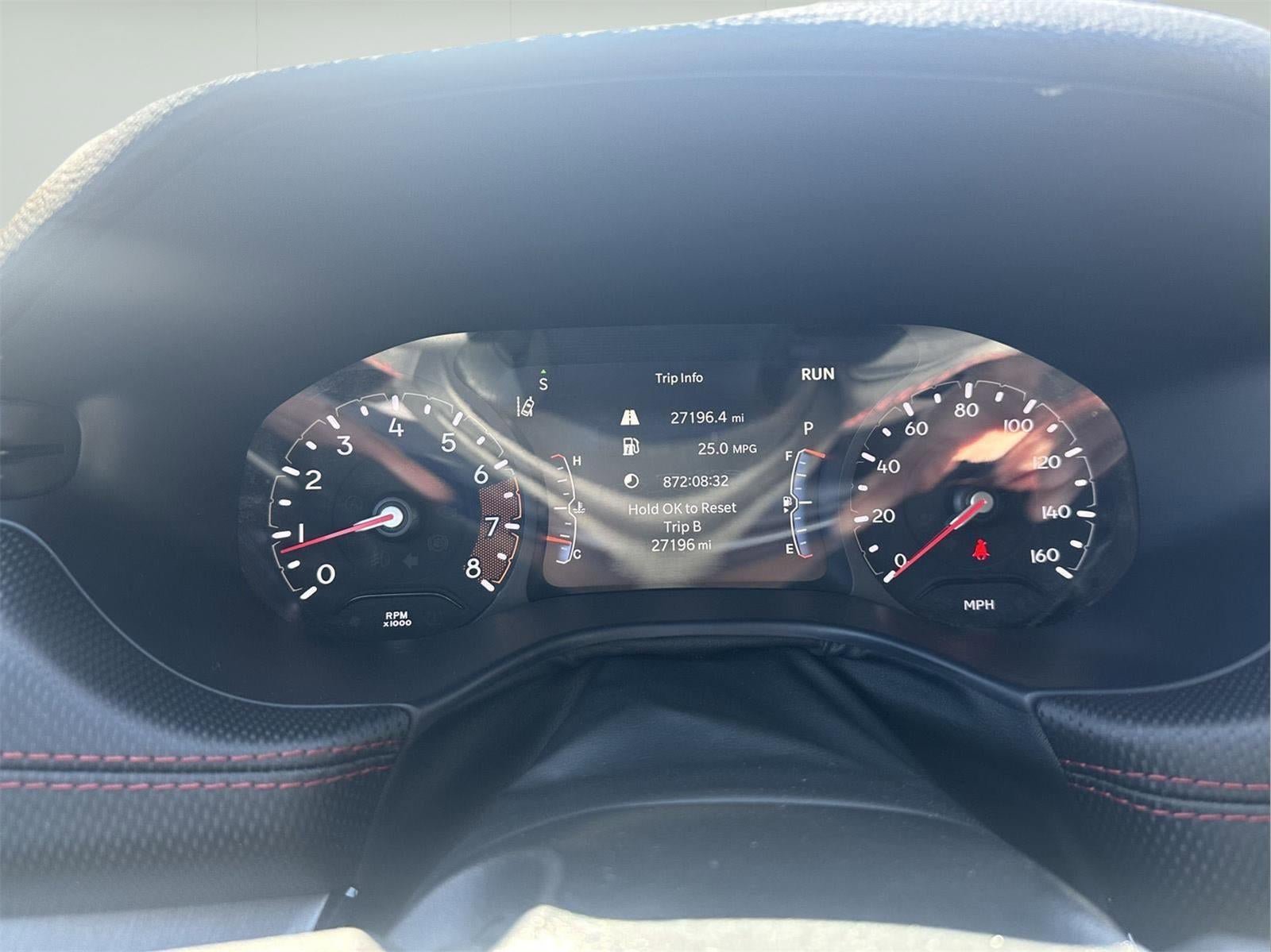 Used 2025 Jeep Compass Trailhawk image 23