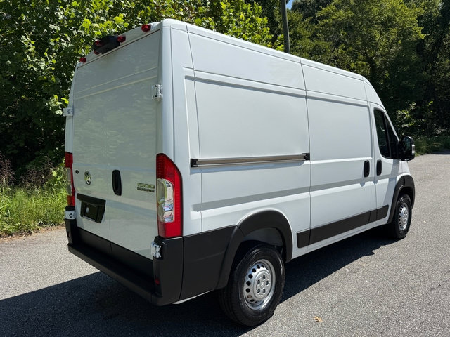 New 2026 RAM ProMaster 1500 w/ Safety Group FWD image 9
