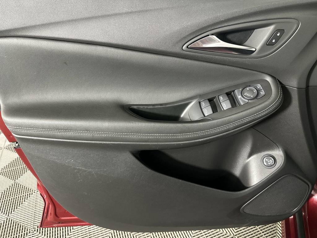 Certified 2023 Buick Encore GX Select w/ Sport Touring Package FWD image 24