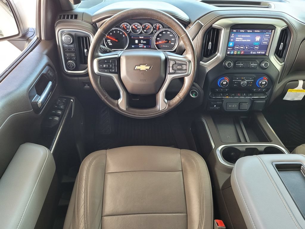 Used 2020 Chevrolet Silverado 1500 LTZ w/ LTZ Convenience Package AWD/4WD image 8
