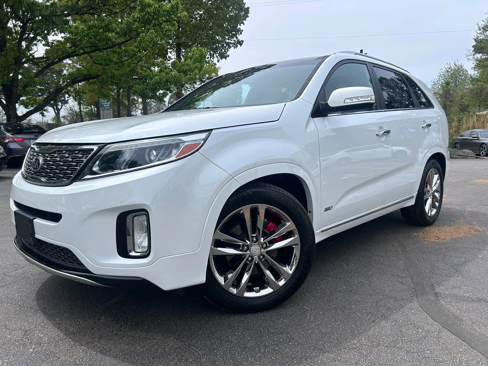 Used 2015 Kia Sorento SX image 10