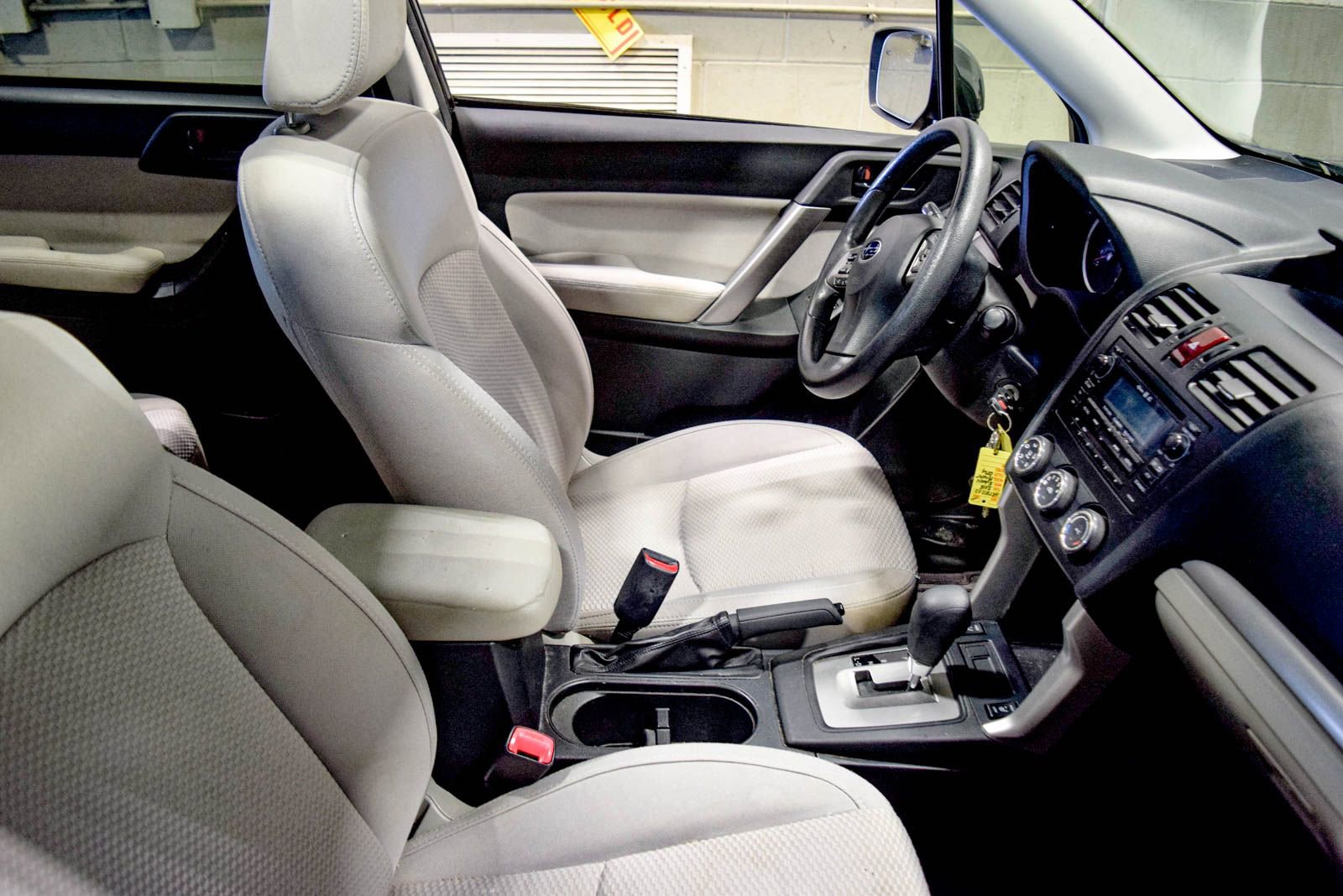 Used 2015 Subaru Forester 2.5i Premium w/ Popular Package #2 AWD/4WD image 7