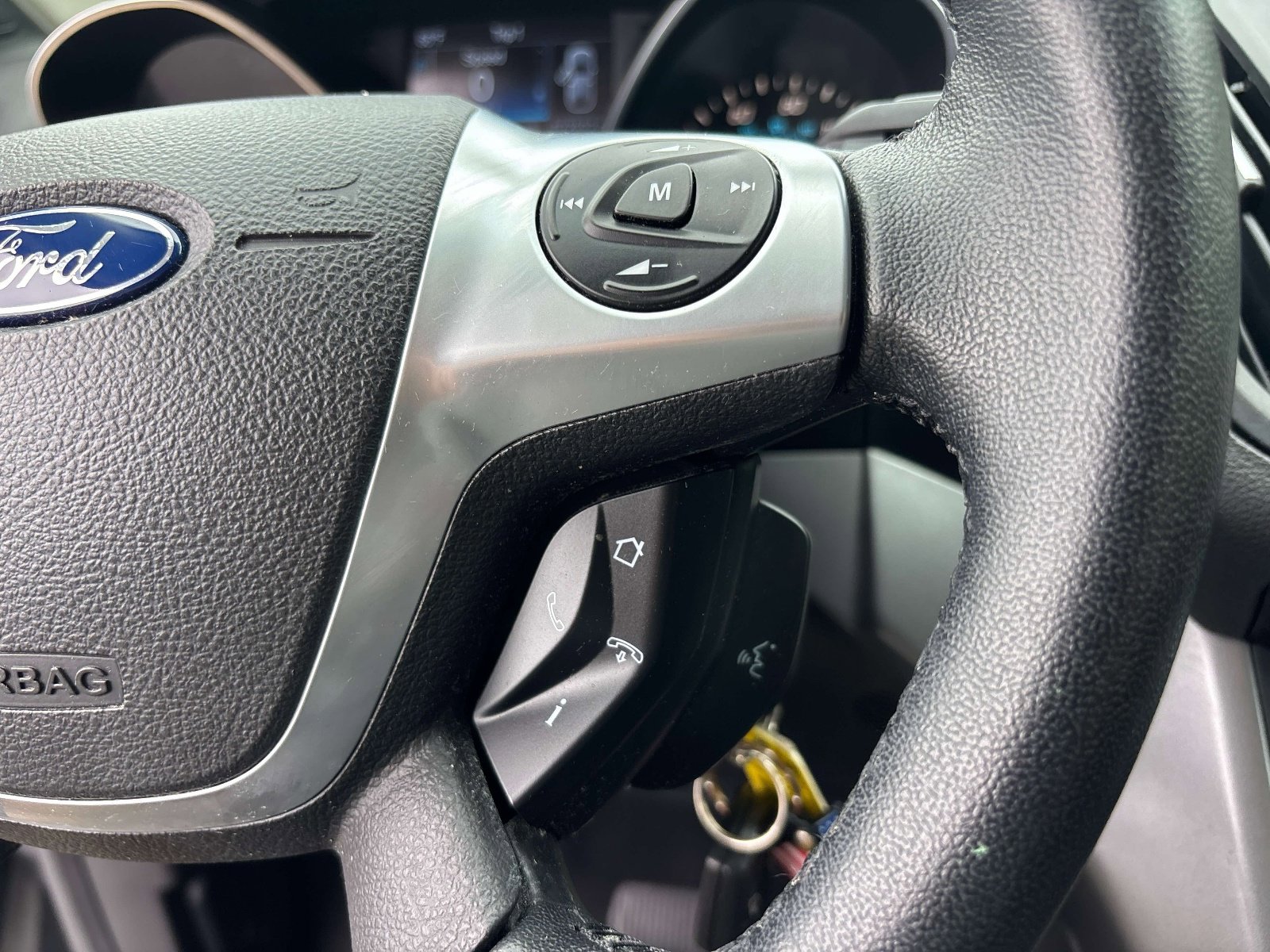 Used 2014 Ford Escape SE w/ Equipment Group 201A FWD image 17