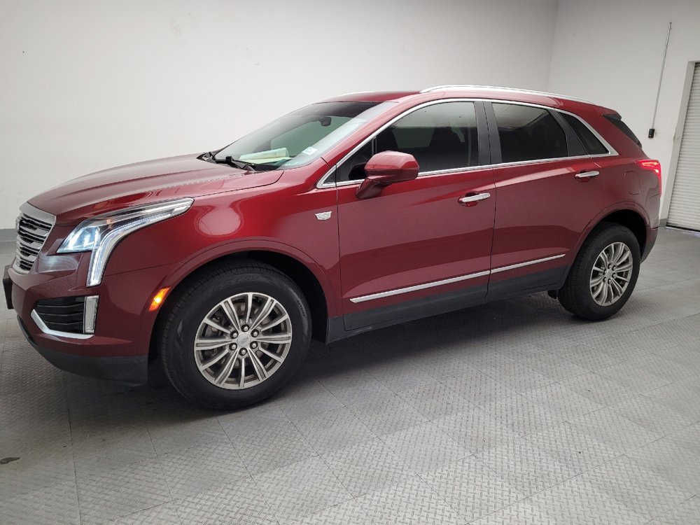 Used 2017 Cadillac XT5 Luxury w/ Driver Awareness Package image 2