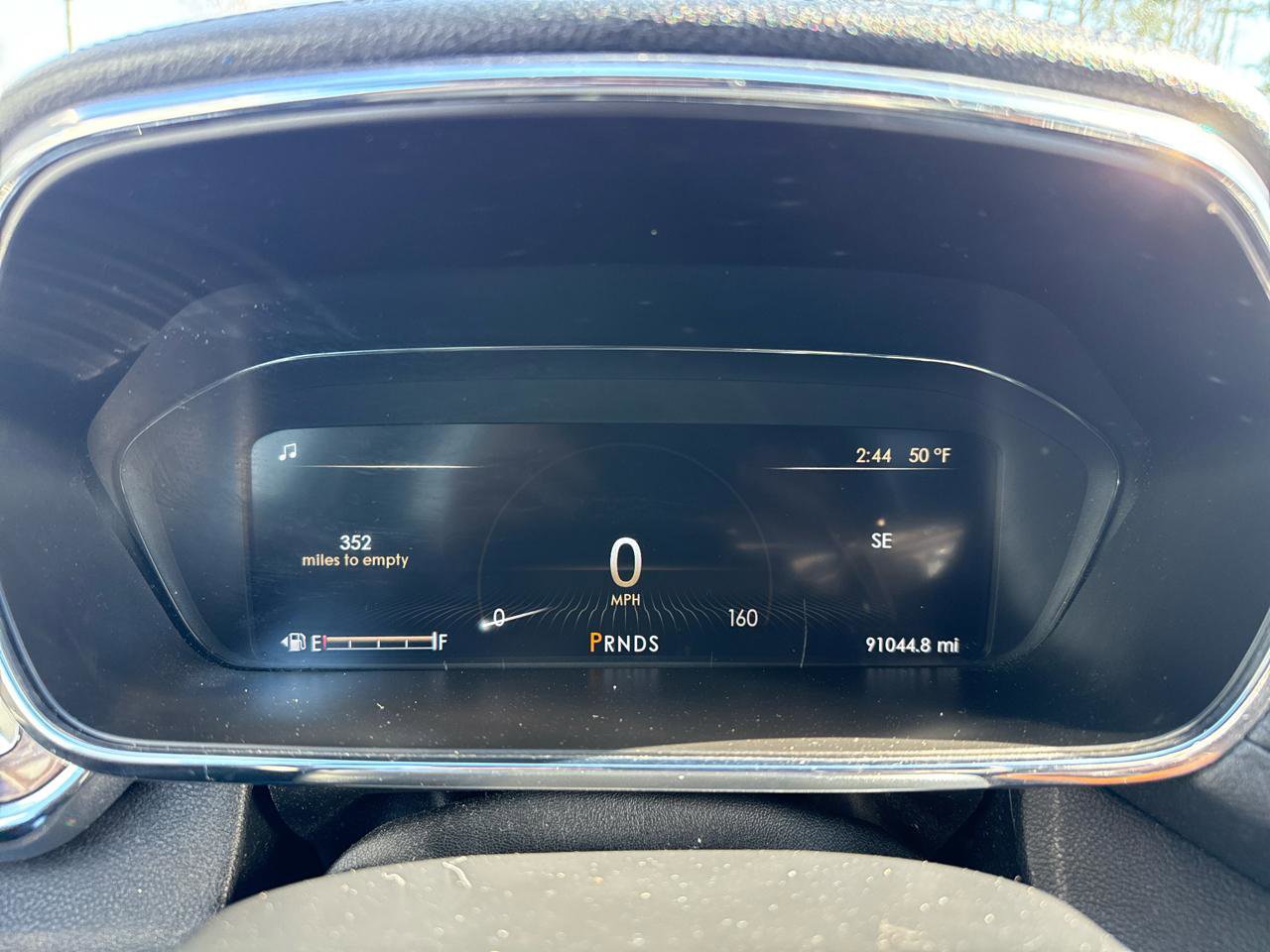 Used 2017 Lincoln Continental Select image 10