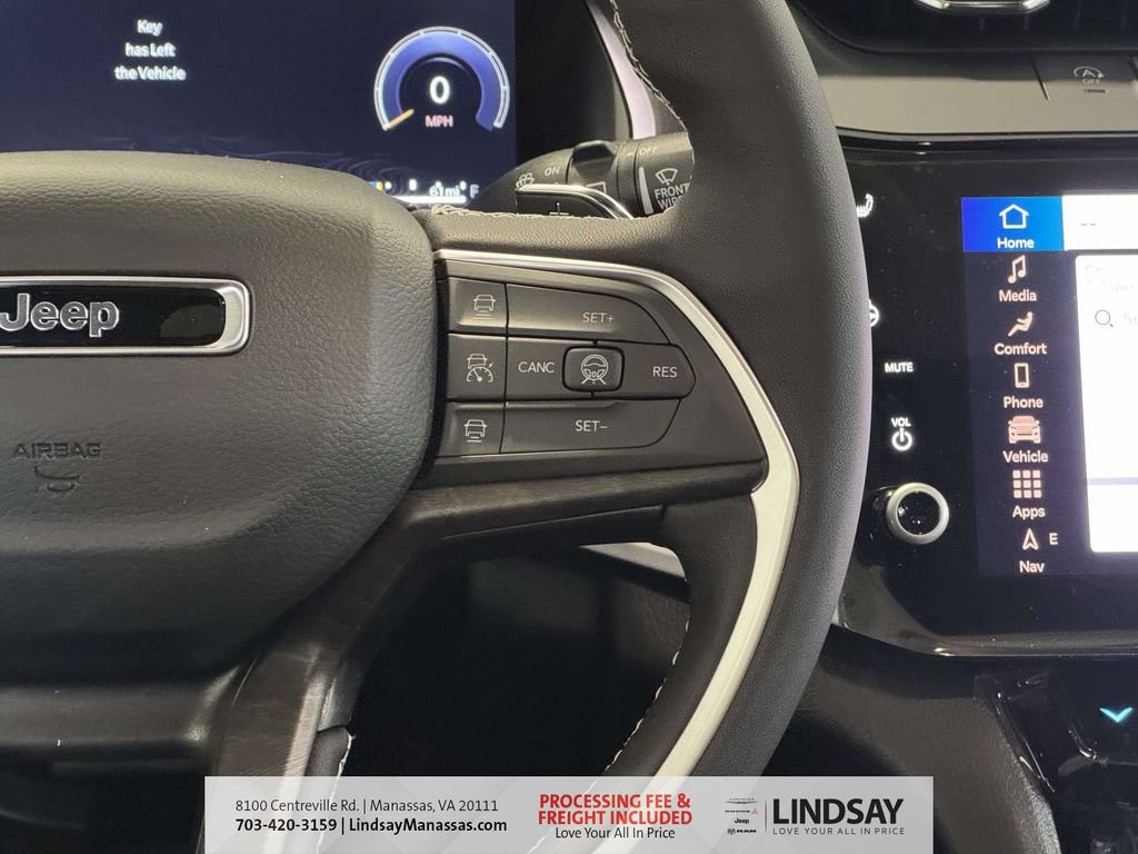 New 2026 Jeep Grand Cherokee Altitude AWD/4WD image 28