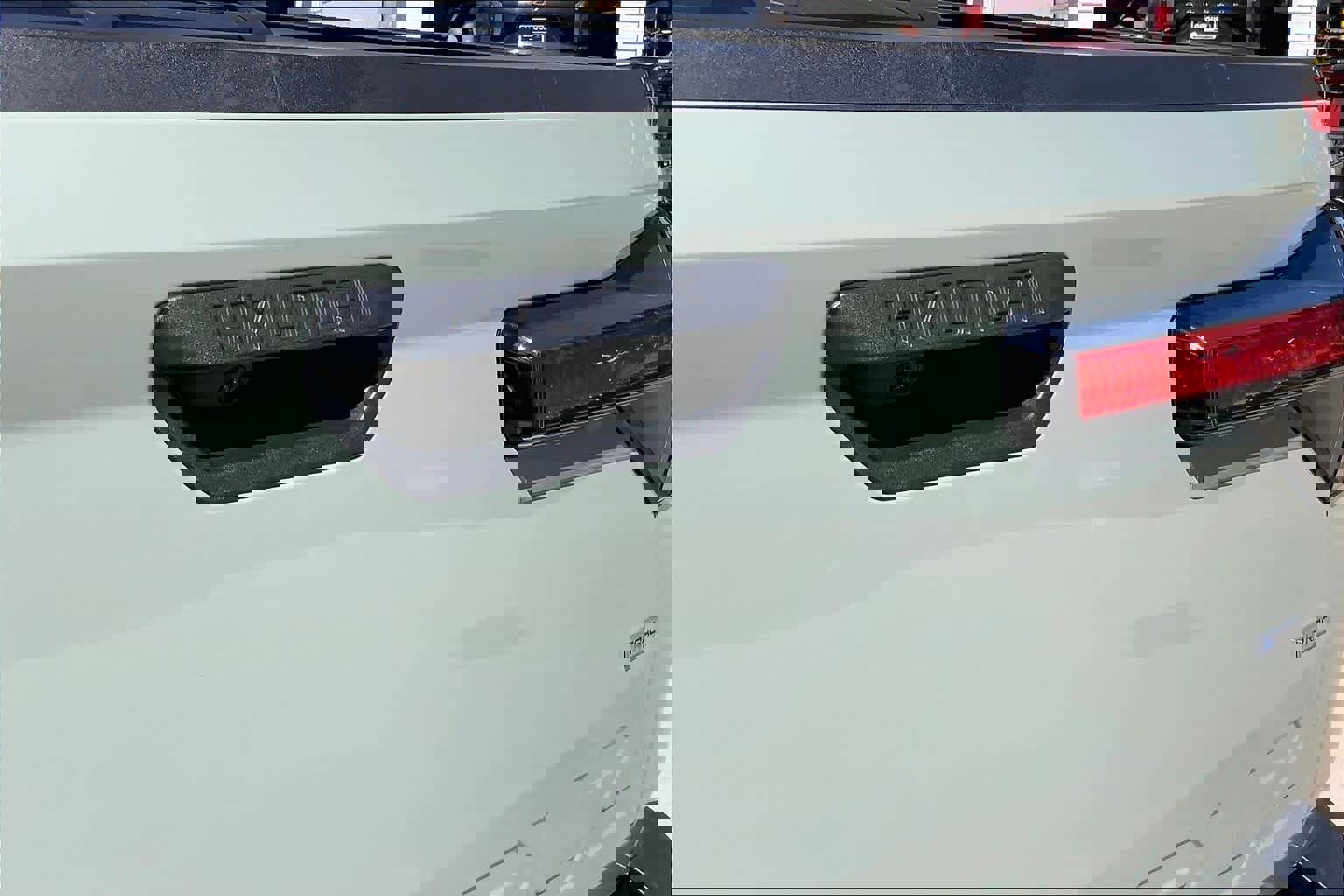 Used 2024 Hyundai Santa Cruz SEL w/ Activity Package image 33