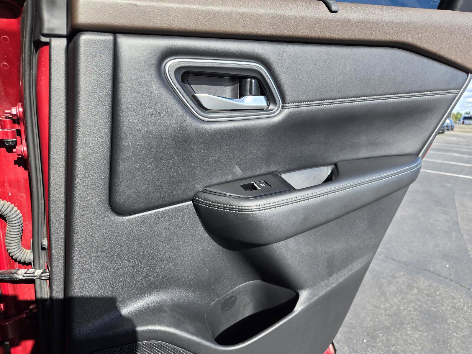 Used 2022 Nissan Rogue Platinum w/ Head-Up Display Package FWD image 29