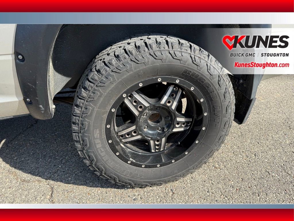 Used 2010 Dodge Ram 1500 Truck SLT image 16