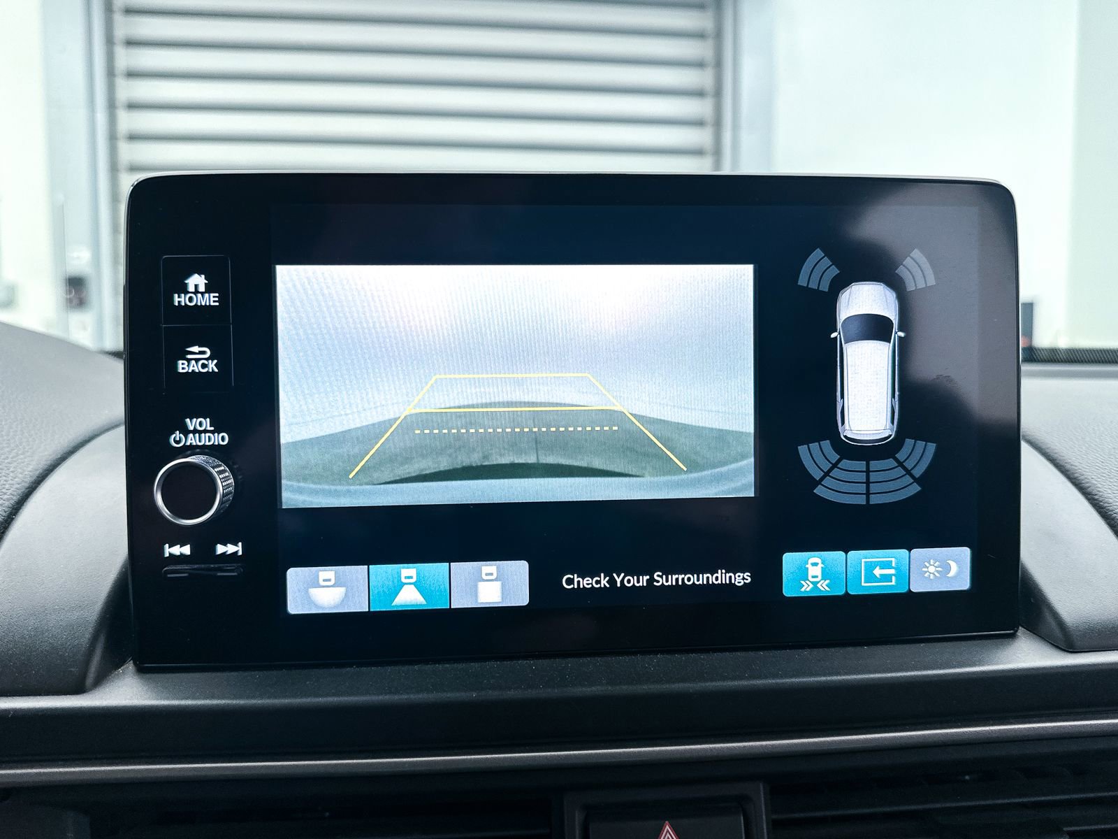 Used 2023 Honda Pilot Touring image 7